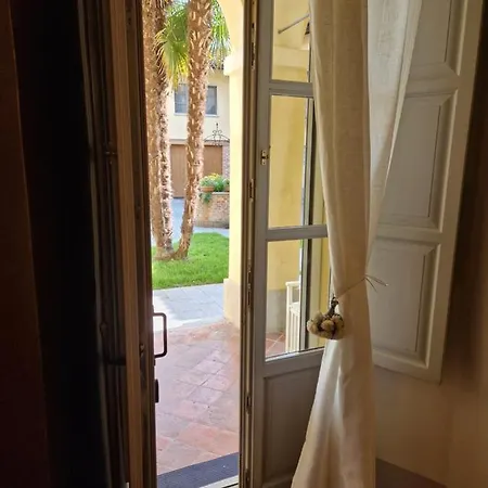 Via Roma Apartman Cherasco